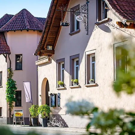 Hotel Landgasthaus & Zur Krone Dahn