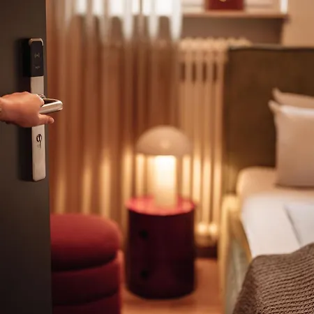 酒店 Landgasthaus & Zur Krone