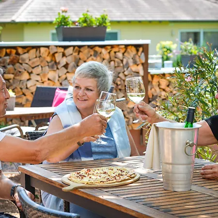 酒店 Landgasthaus & Zur Krone