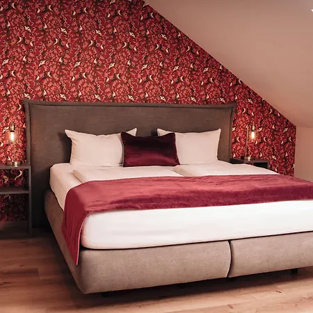 Landgasthaus & Zur Krone Hotel 3*