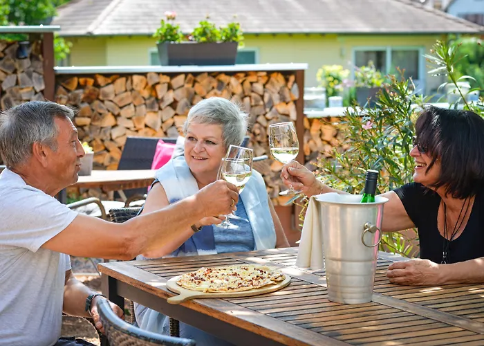 فندق Landgasthaus & Zur Krone